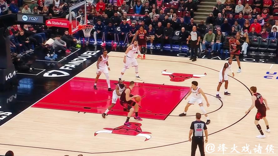 终结6连胜！哈登24+5+6快船狂输公牛28分 被轰25记三分